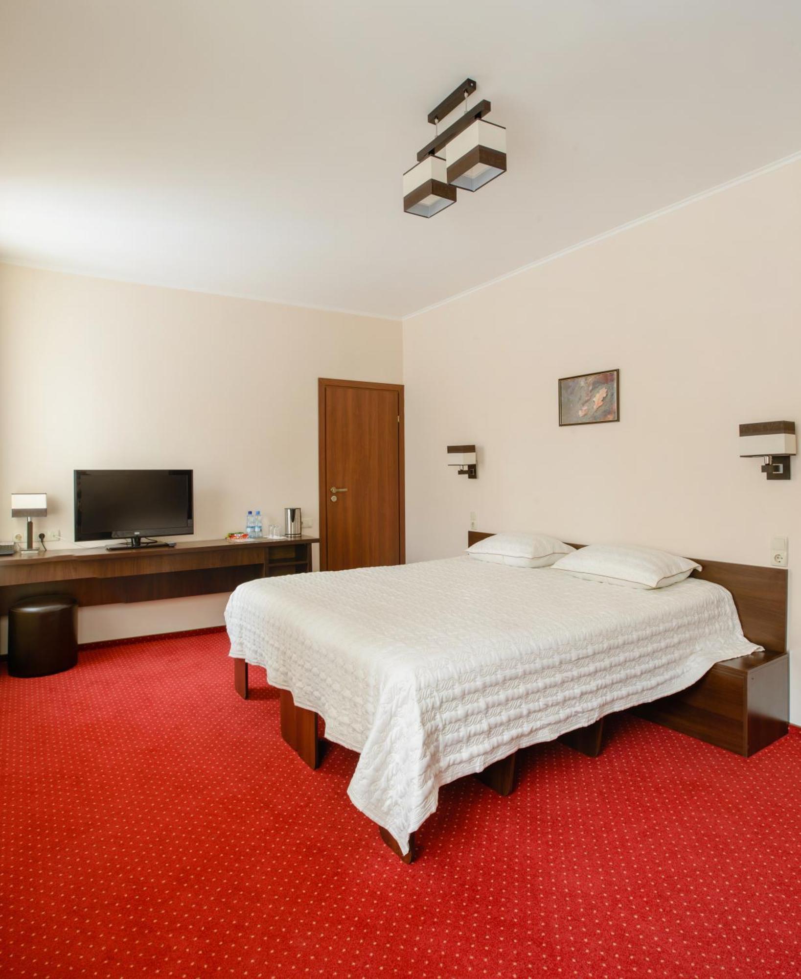 Hotel 12 Harkiv Oda fotoğraf